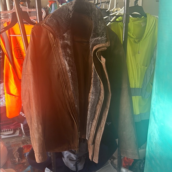 Roundtree & Yorke Brown Jacket - Picture 4 of 4